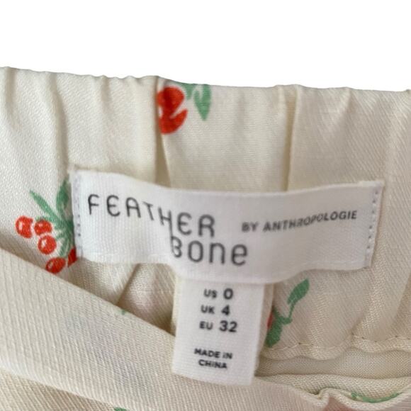 Feather Bone Anthropologie Cream Cherry Print Wide Leg Pants size 0 - Picture 4 of 8